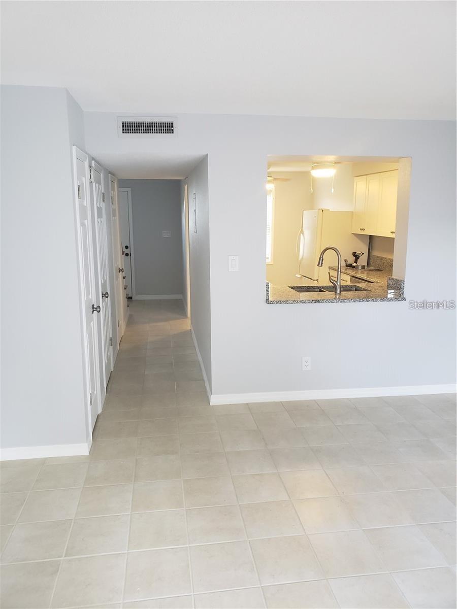 Image 12 of 25 For 520 Georgetown Drive