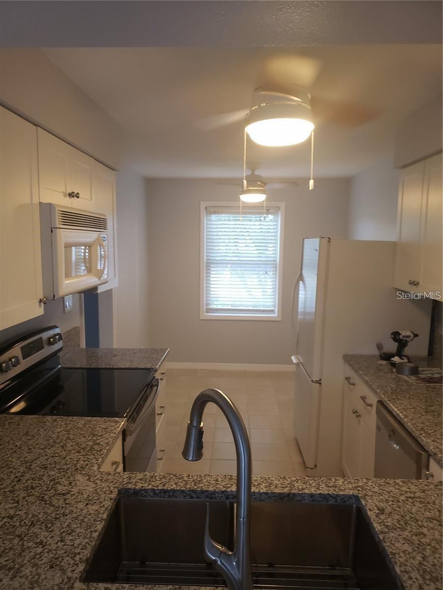 Image 6 of 25 For 520 Georgetown Drive