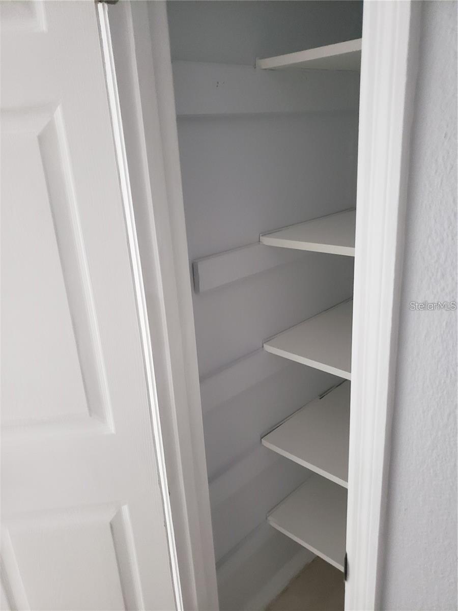 Image 9 of 25 For 520 Georgetown Drive