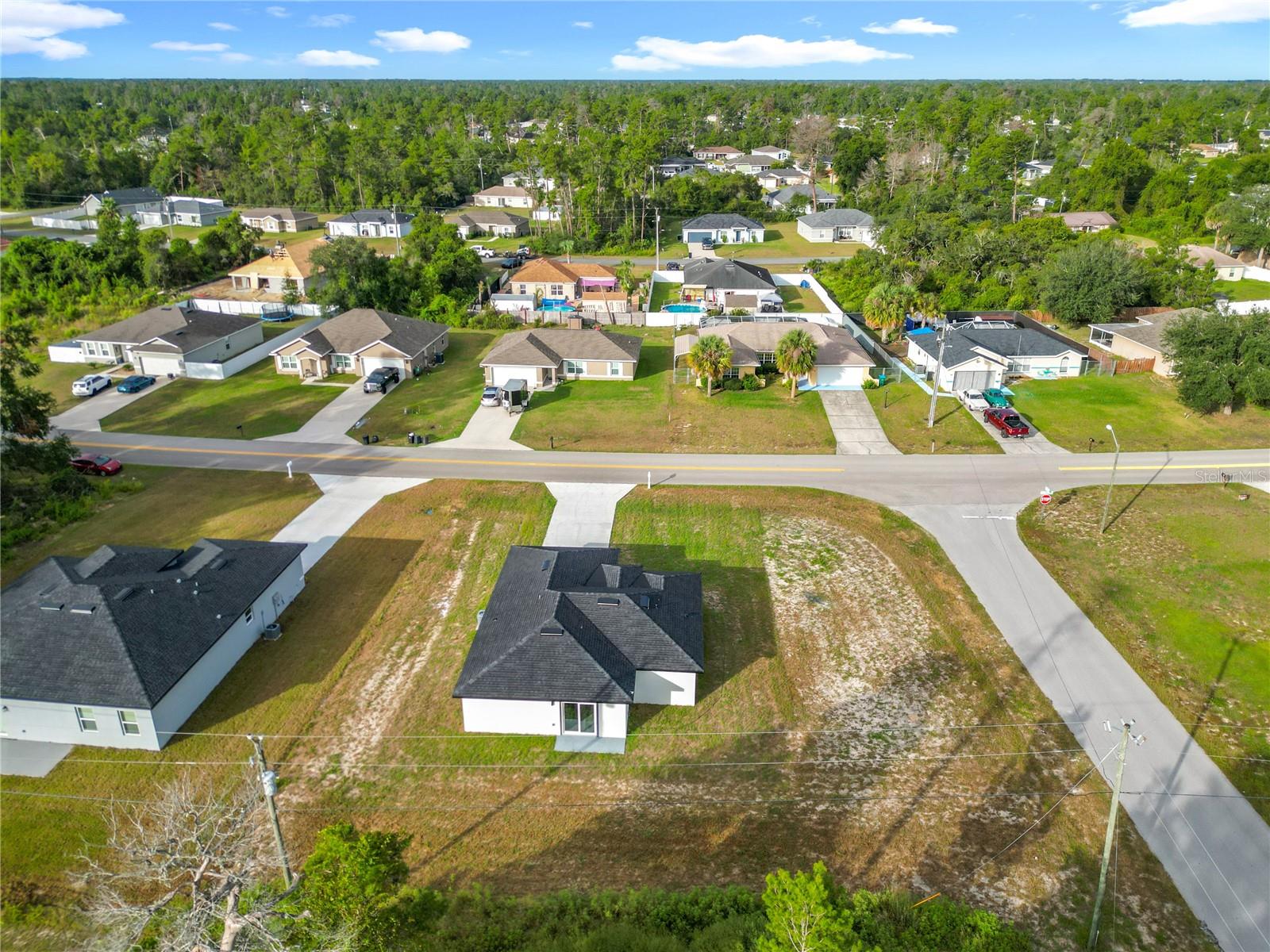 Image 47 of 48 For 527 Marion Oaks Lane