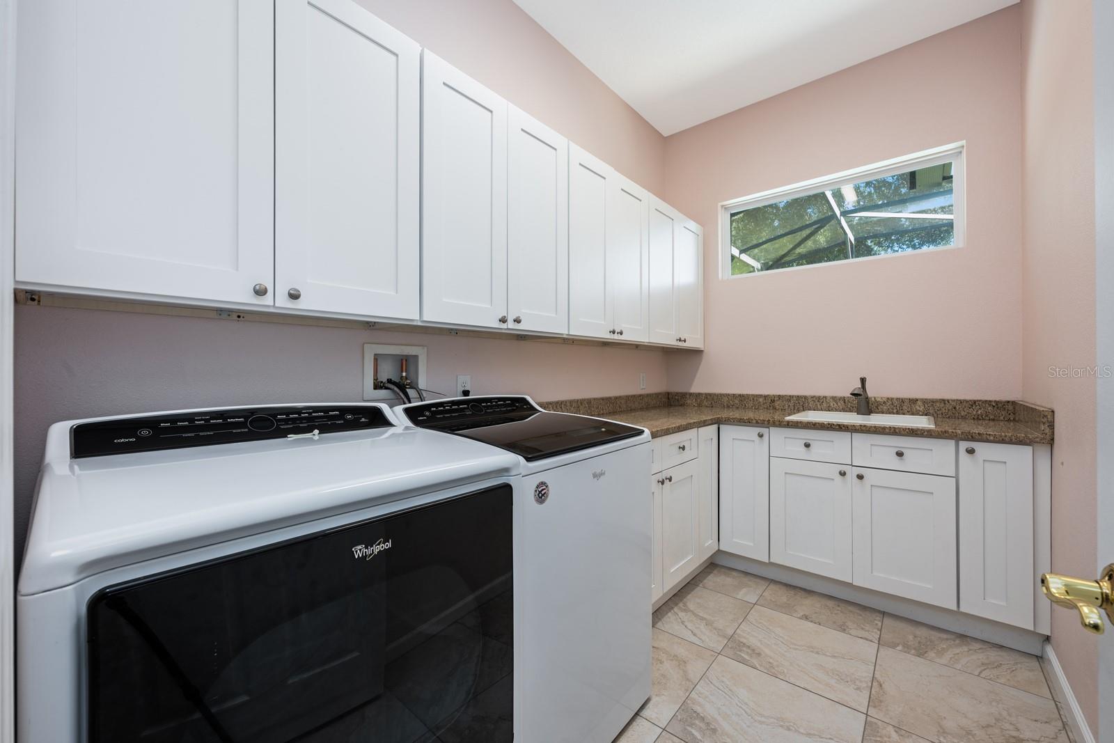 Image 25 of 45 For 897 Gulf Land Drive