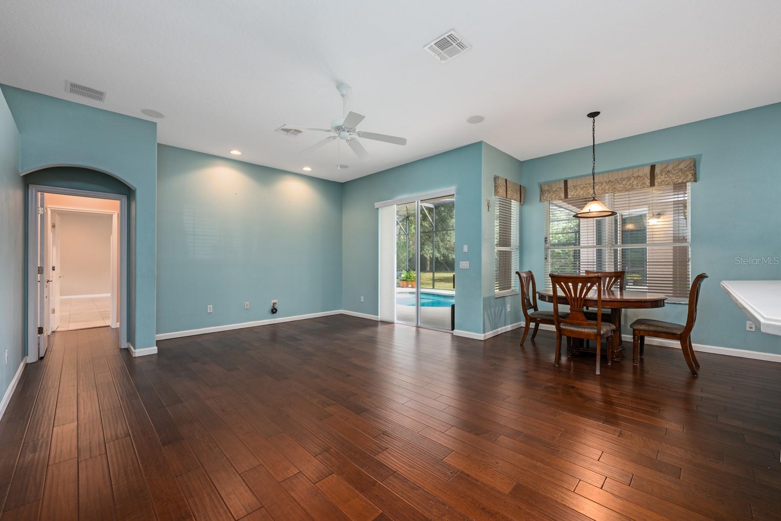 Image 41 of 45 For 897 Gulf Land Drive