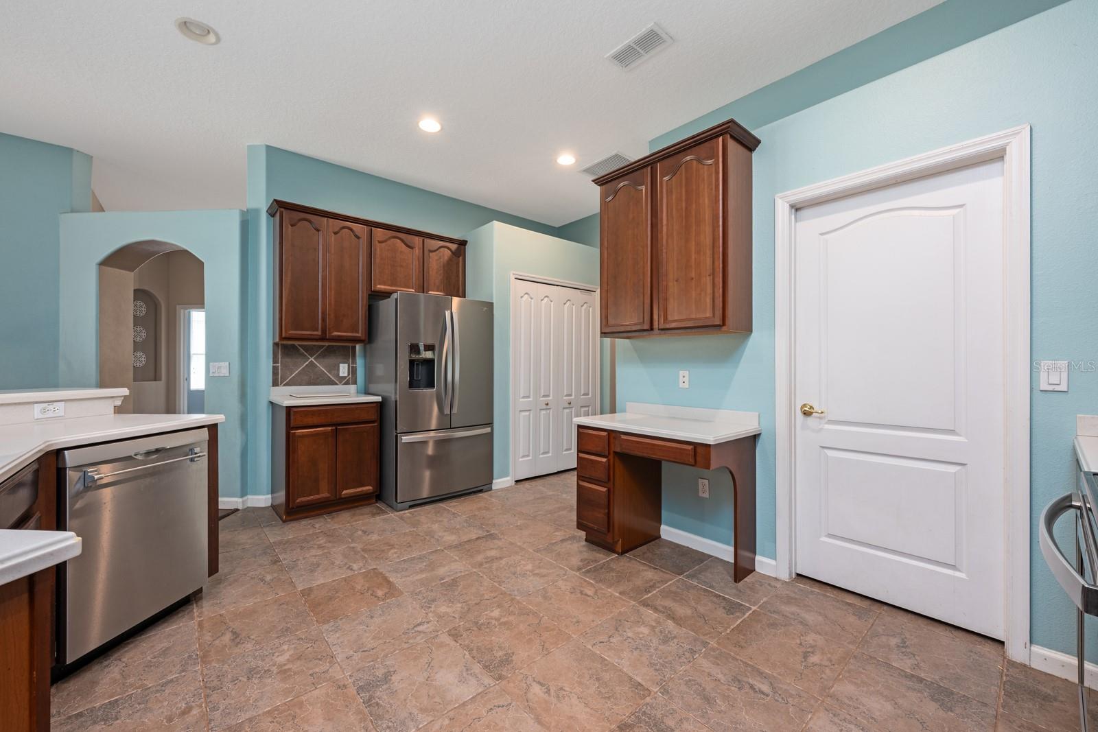 Image 7 of 45 For 897 Gulf Land Drive