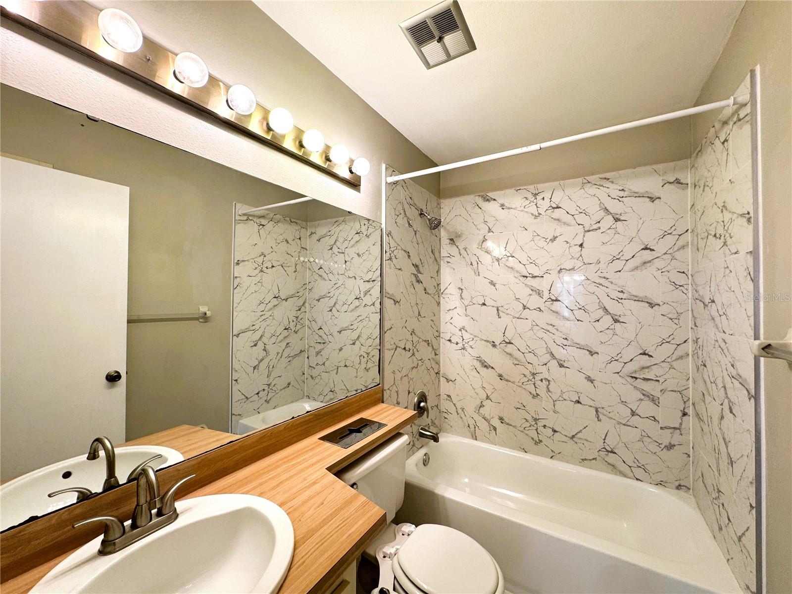 Image 21 of 28 For 153 Becky Thatcher Court