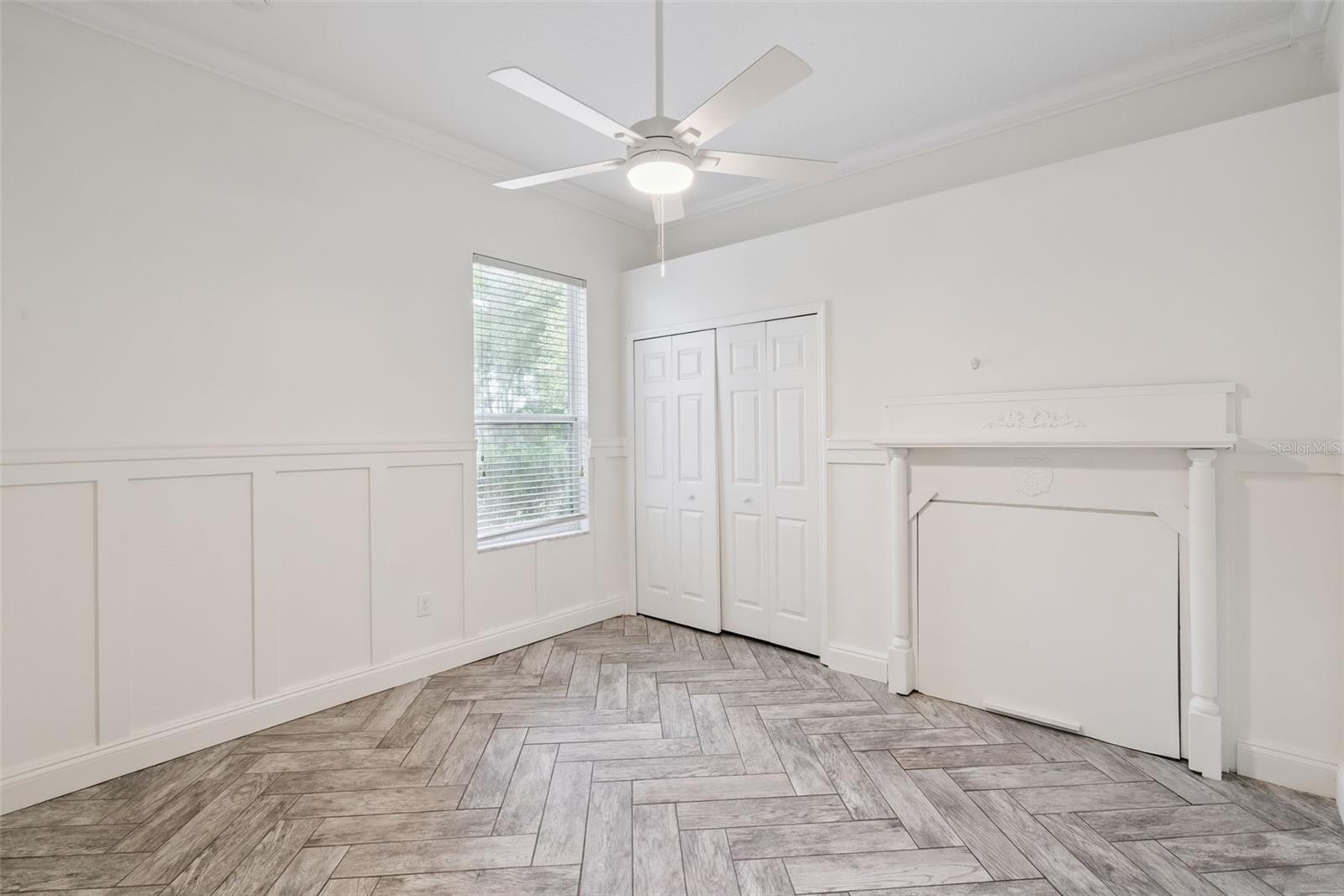 Image 30 of 67 For 833 Rock Creek Street