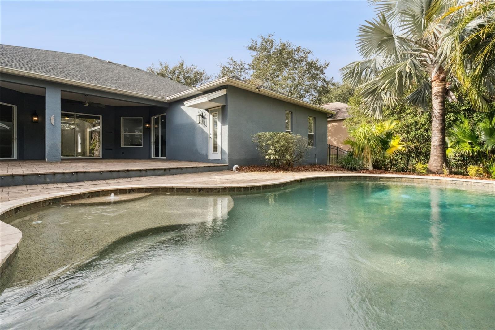 Image 46 of 67 For 833 Rock Creek Street