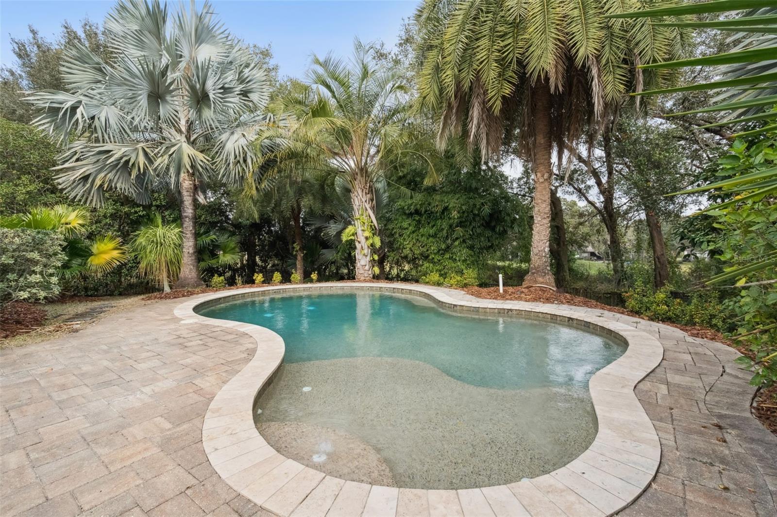 Image 51 of 67 For 833 Rock Creek Street