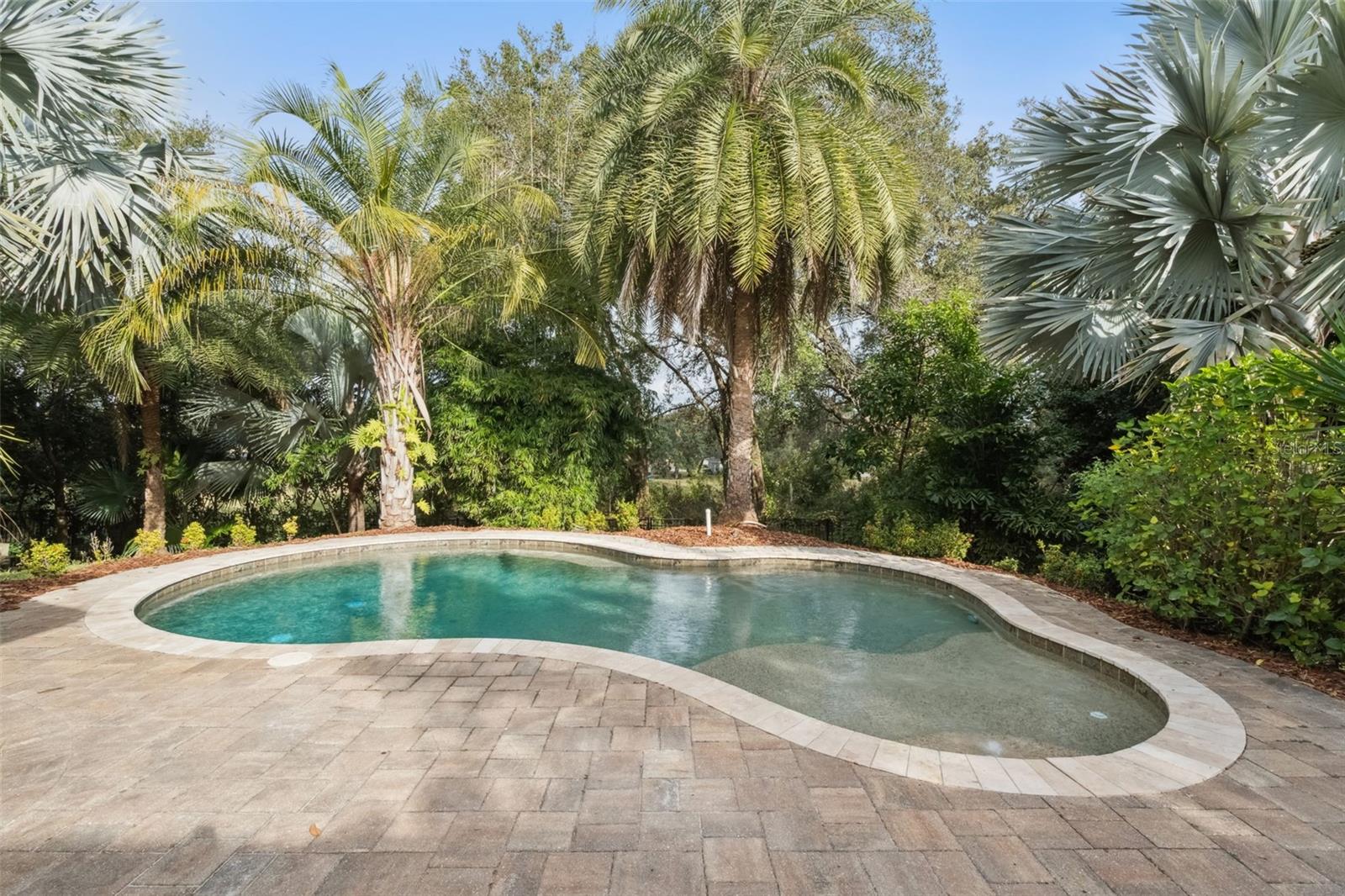 Image 53 of 67 For 833 Rock Creek Street