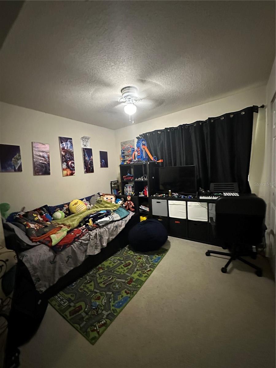 Image 12 of 38 For 822 Camargo Way 105