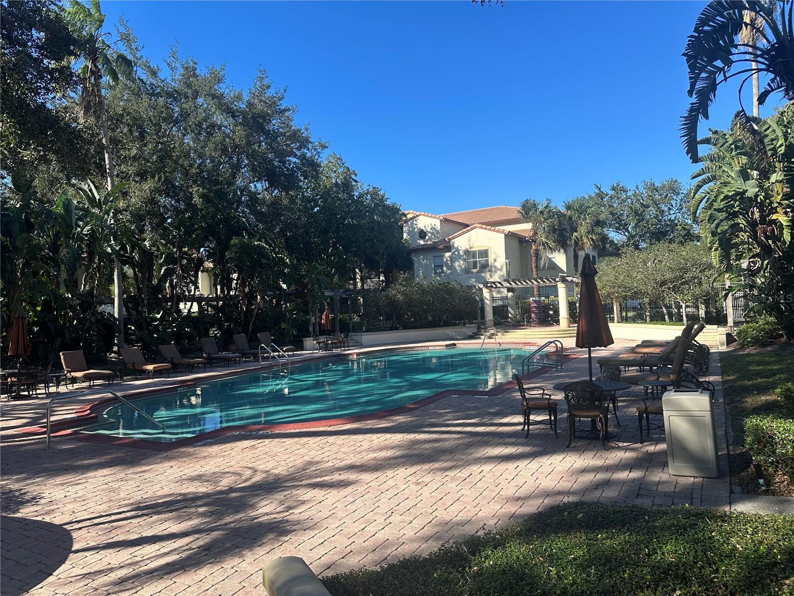 Image 26 of 38 For 822 Camargo Way 105