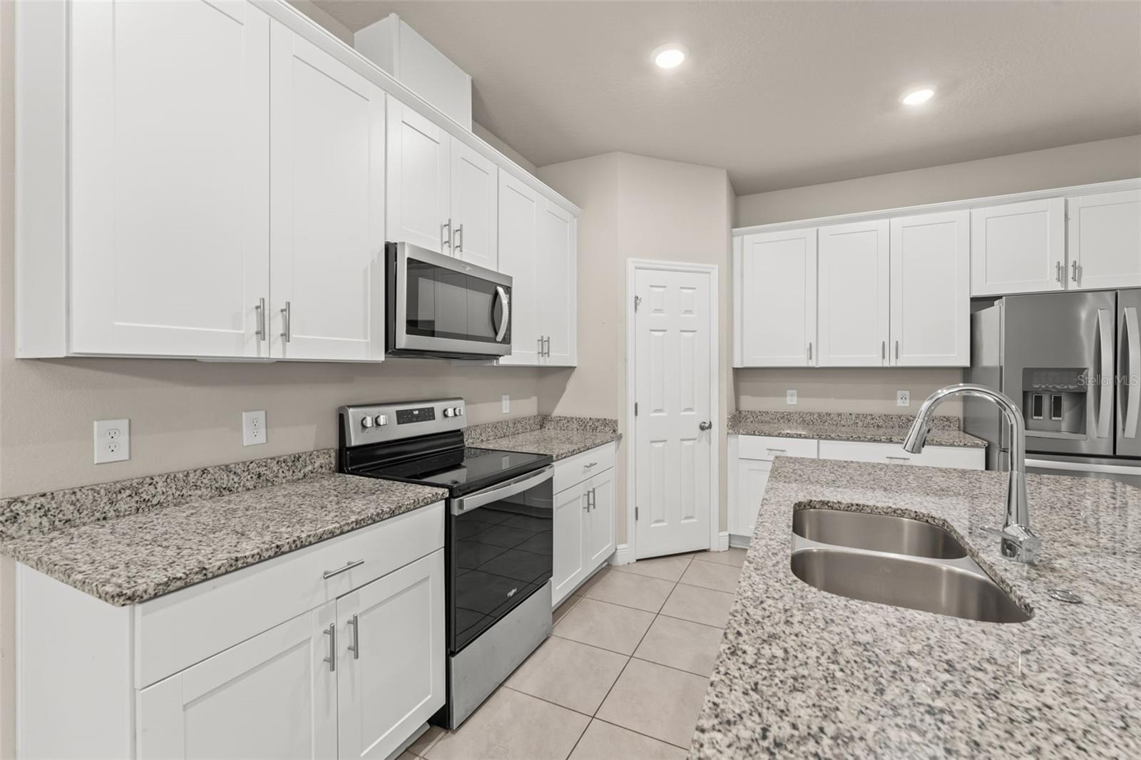 Image 12 of 42 For 2224 Shadowland Loop