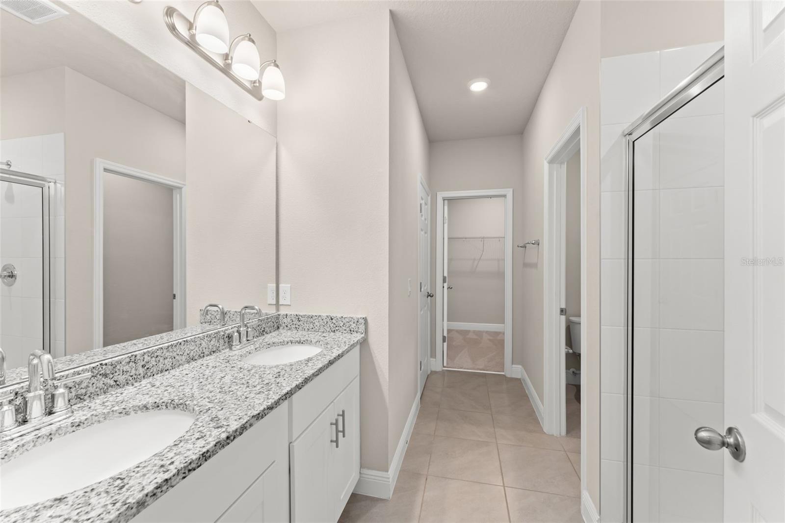 Image 26 of 42 For 2224 Shadowland Loop