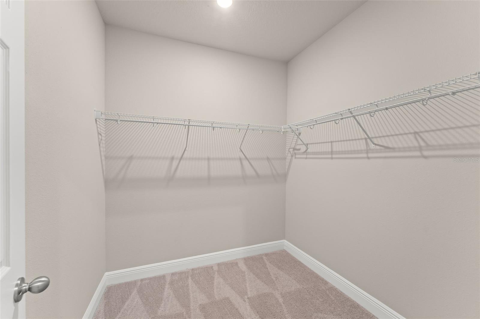 Image 29 of 42 For 2224 Shadowland Loop