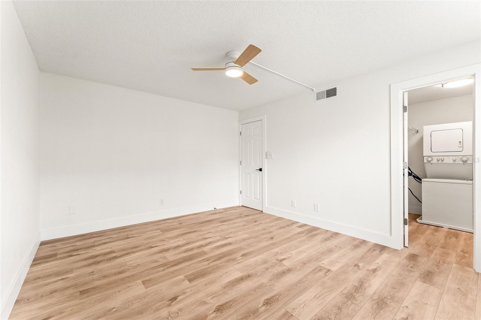 Image 14 of 22 For 200 St Andrews Boulevard 601