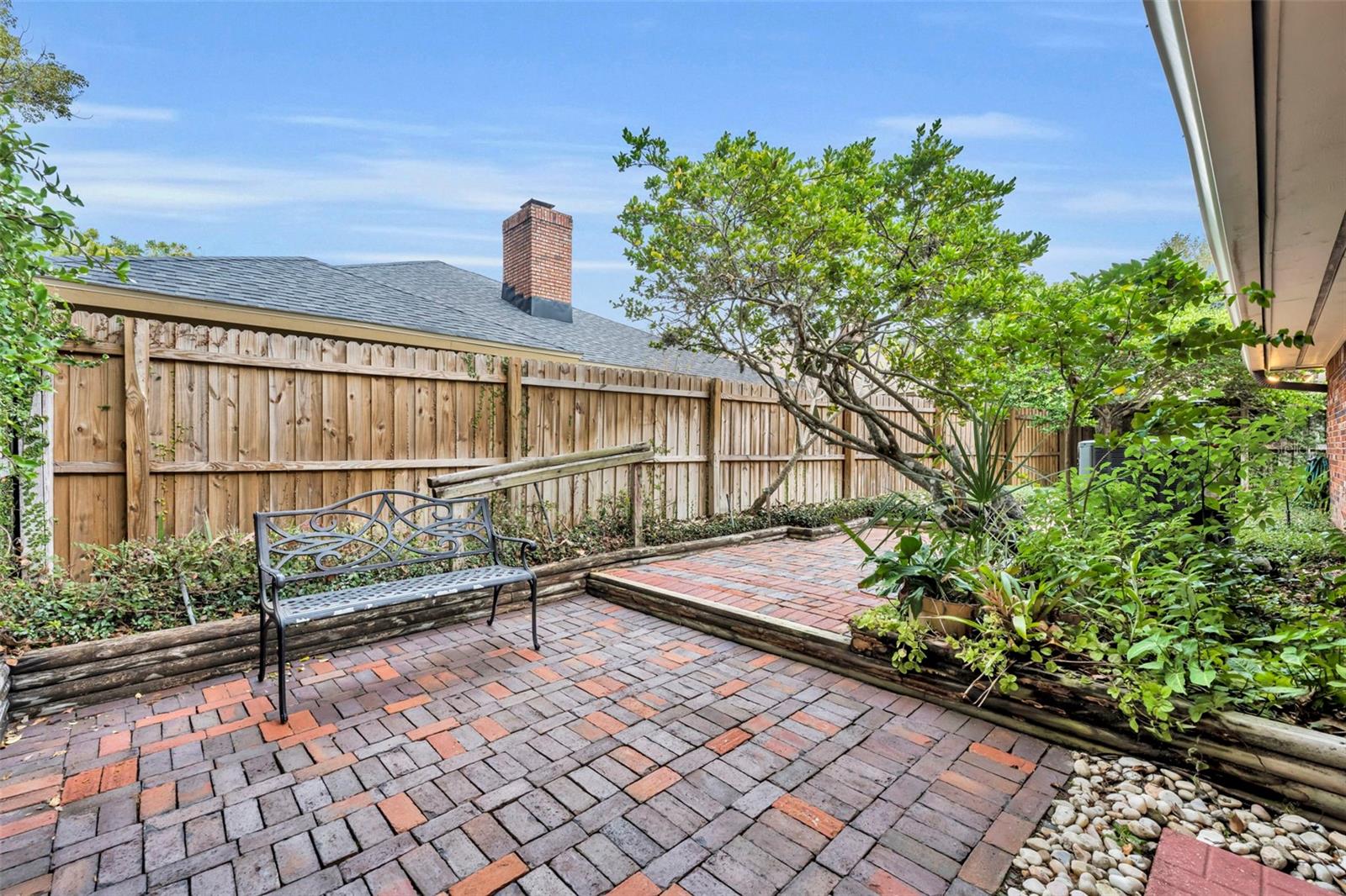 Image 33 of 43 For 1817 Jessica Court