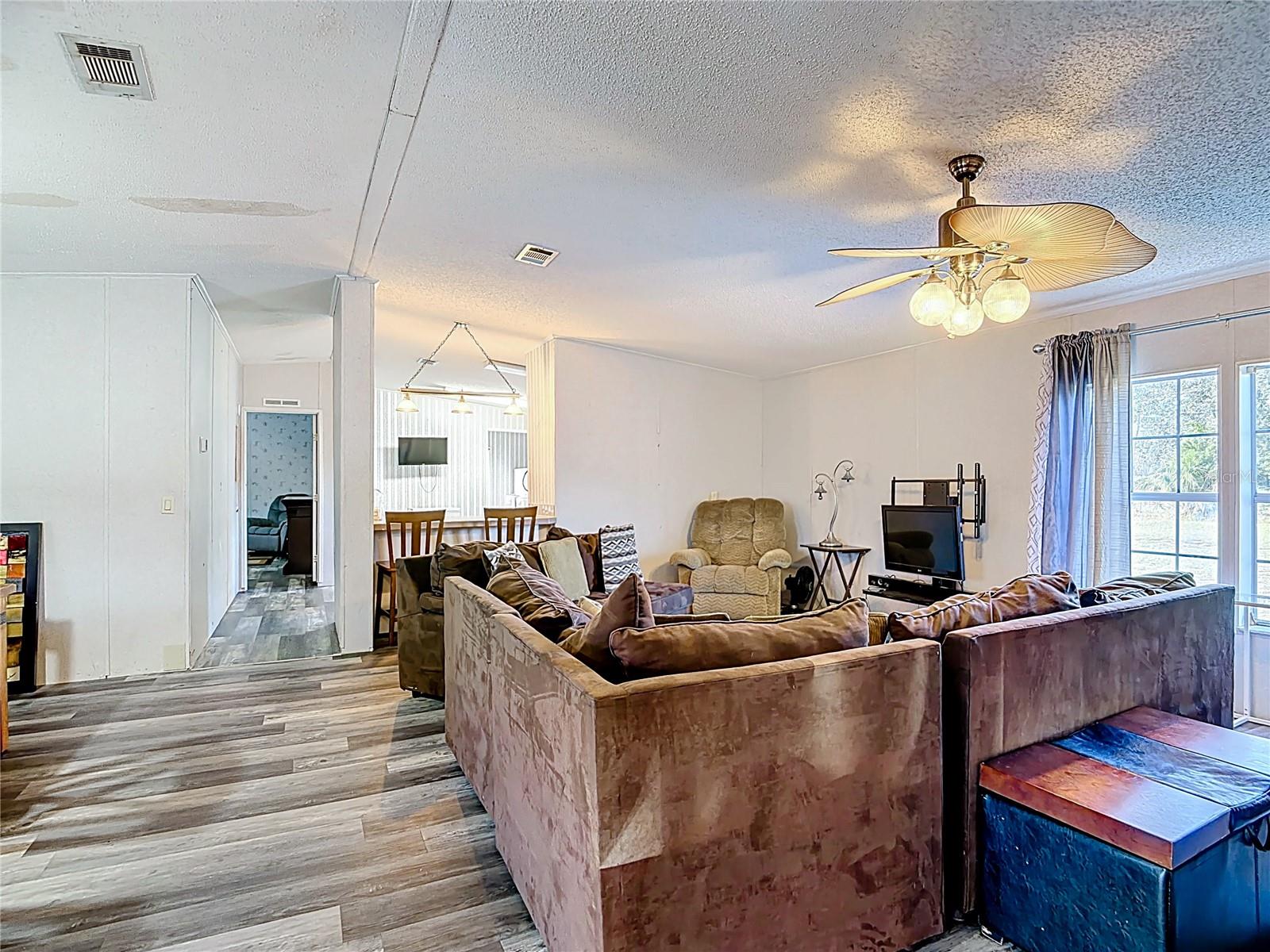 Image 10 of 41 For 5831 Tindel Place