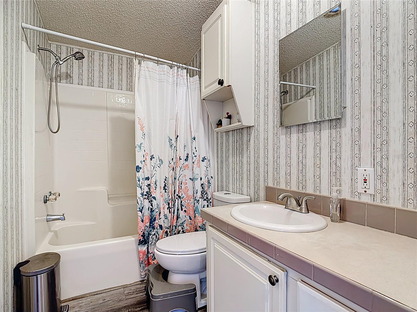 Image 29 of 41 For 5831 Tindel Place