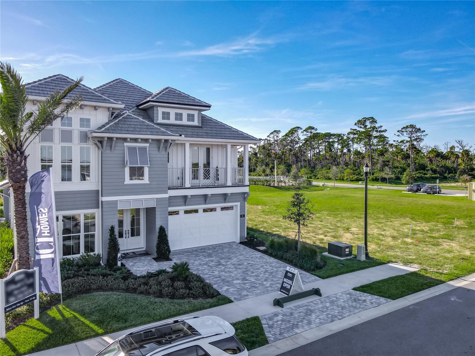 Image 11 of 27 For 81 Coronado Road