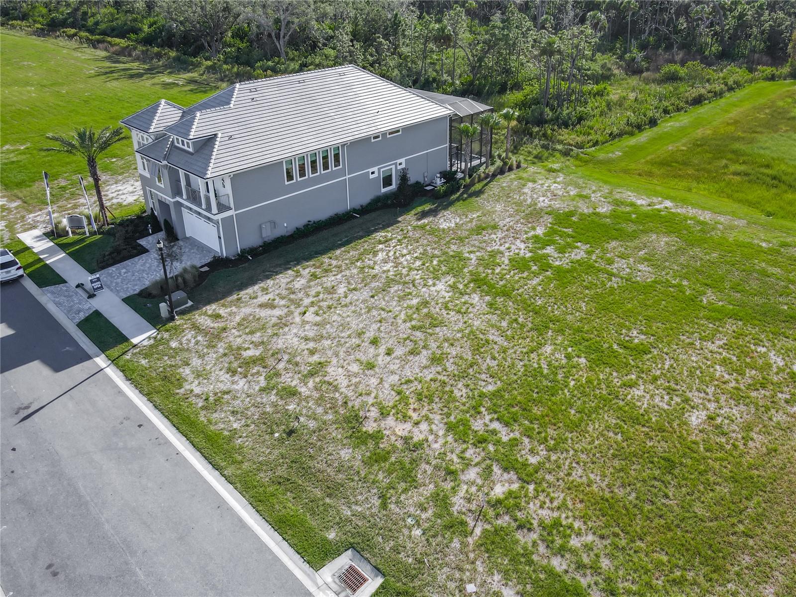 Image 8 of 27 For 81 Coronado Road