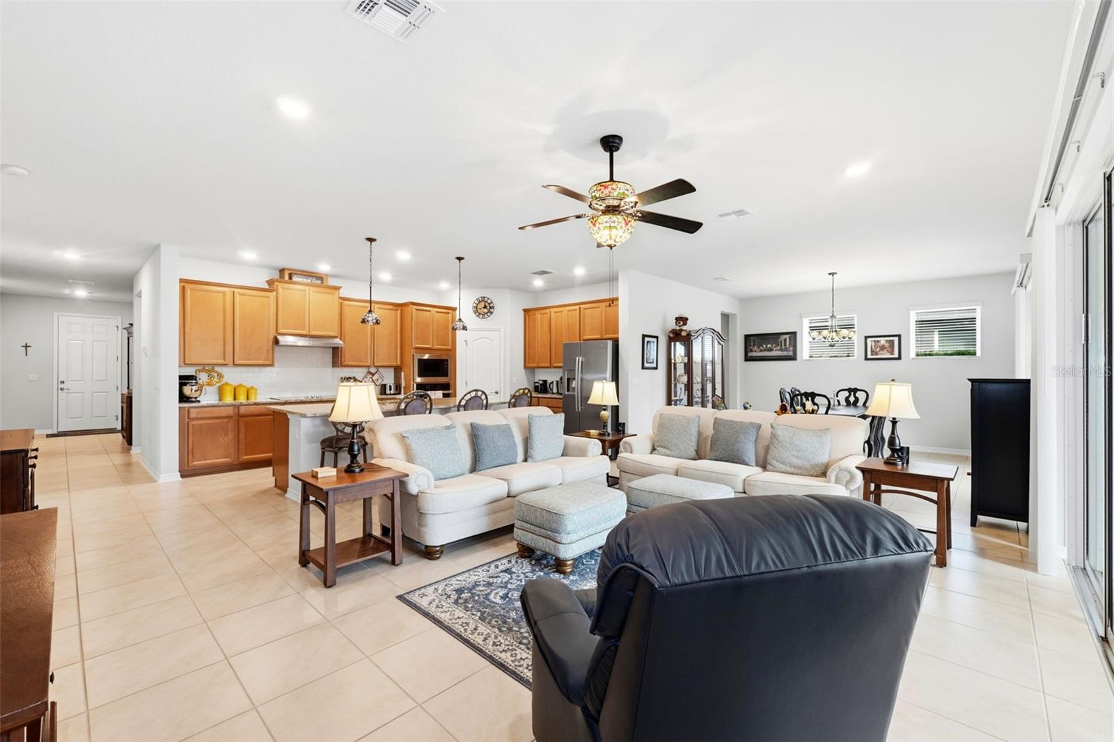 Image 15 of 53 For 17788 Passionflower Circle