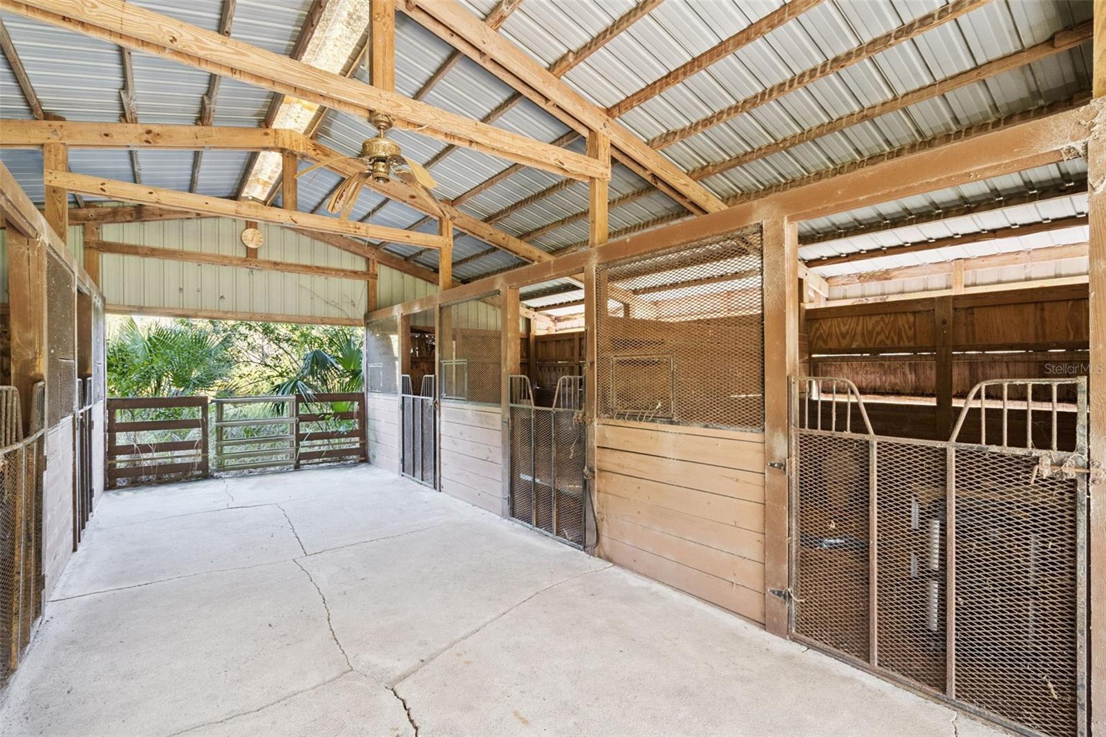 Image 3 of 48 For Brigham Loop