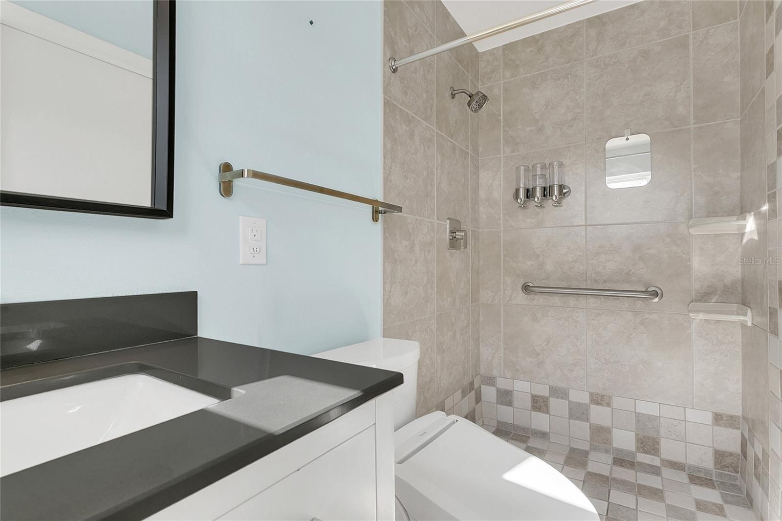 Image 21 of 38 For 3726 Edland Drive