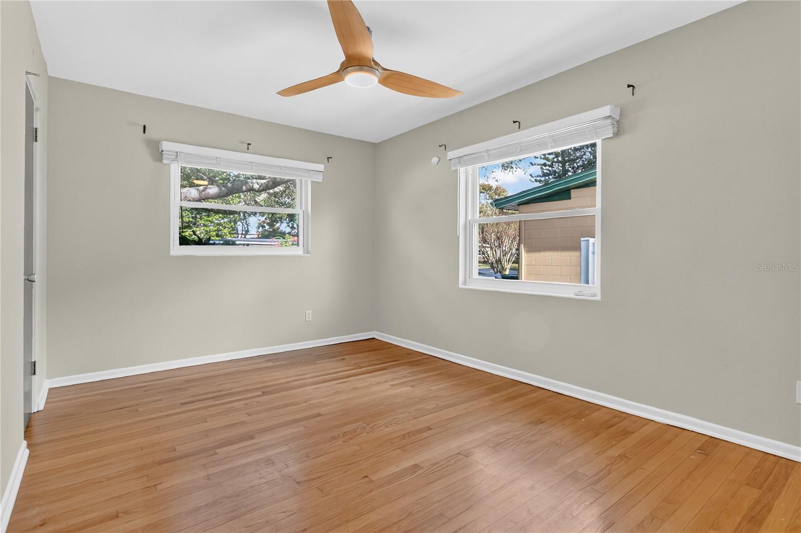 Image 22 of 38 For 3726 Edland Drive