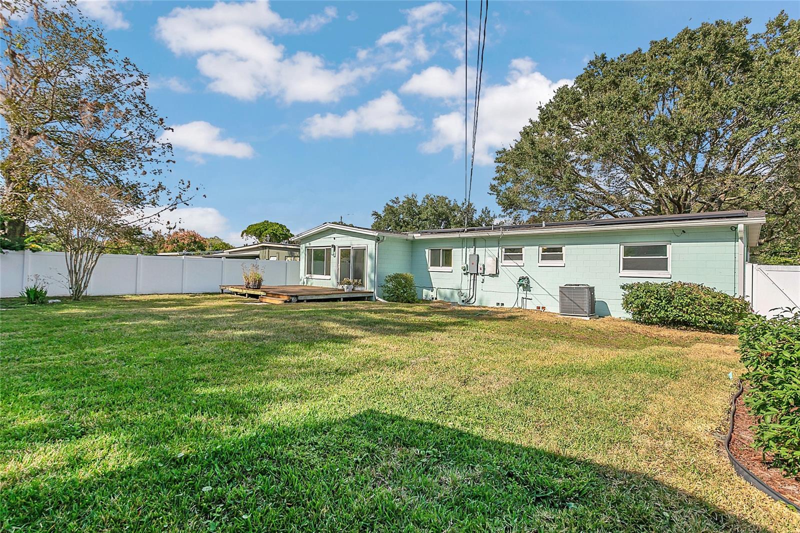 Image 32 of 38 For 3726 Edland Drive