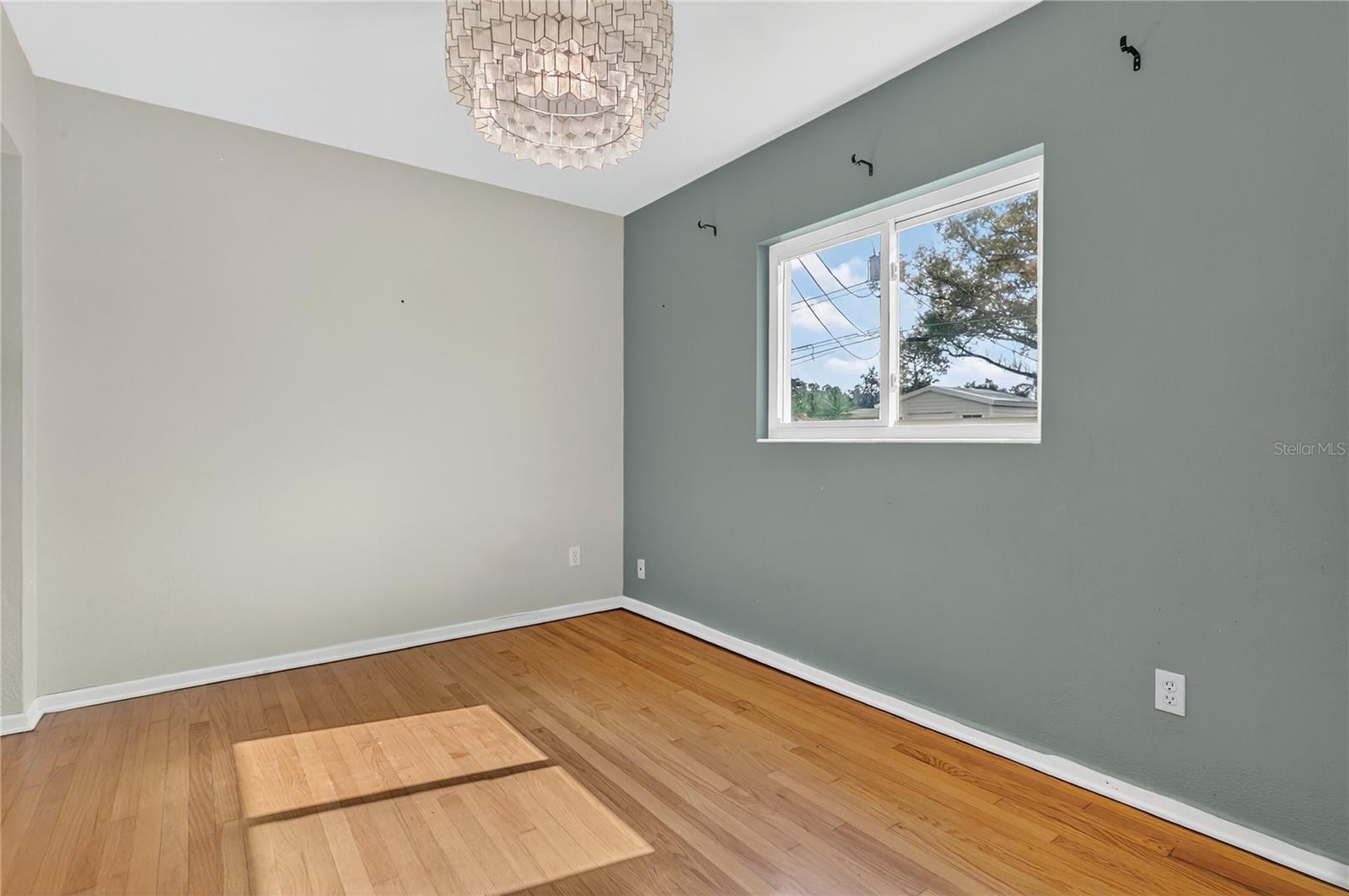 Image 9 of 38 For 3726 Edland Drive