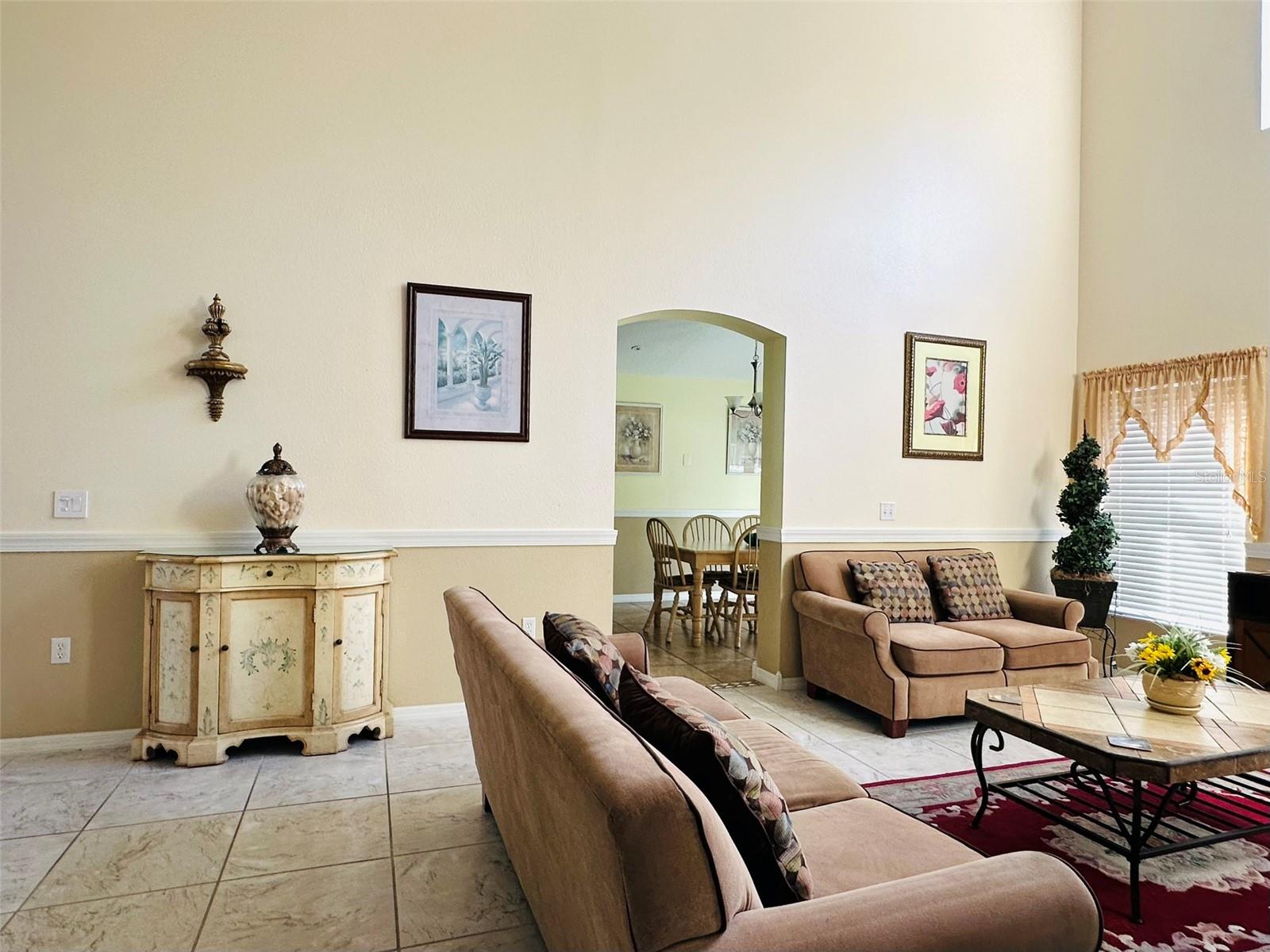 Image 14 of 56 For 1049 Lake Berkley Drive