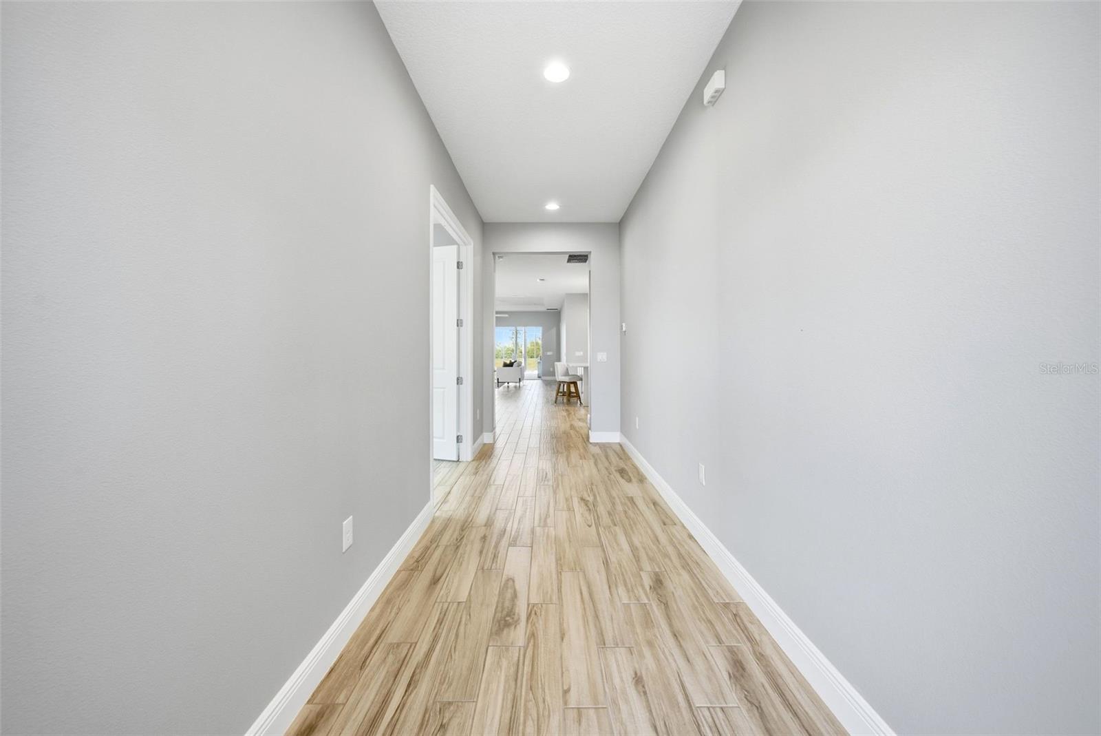 Image 20 of 47 For 15047 Sunstar Way