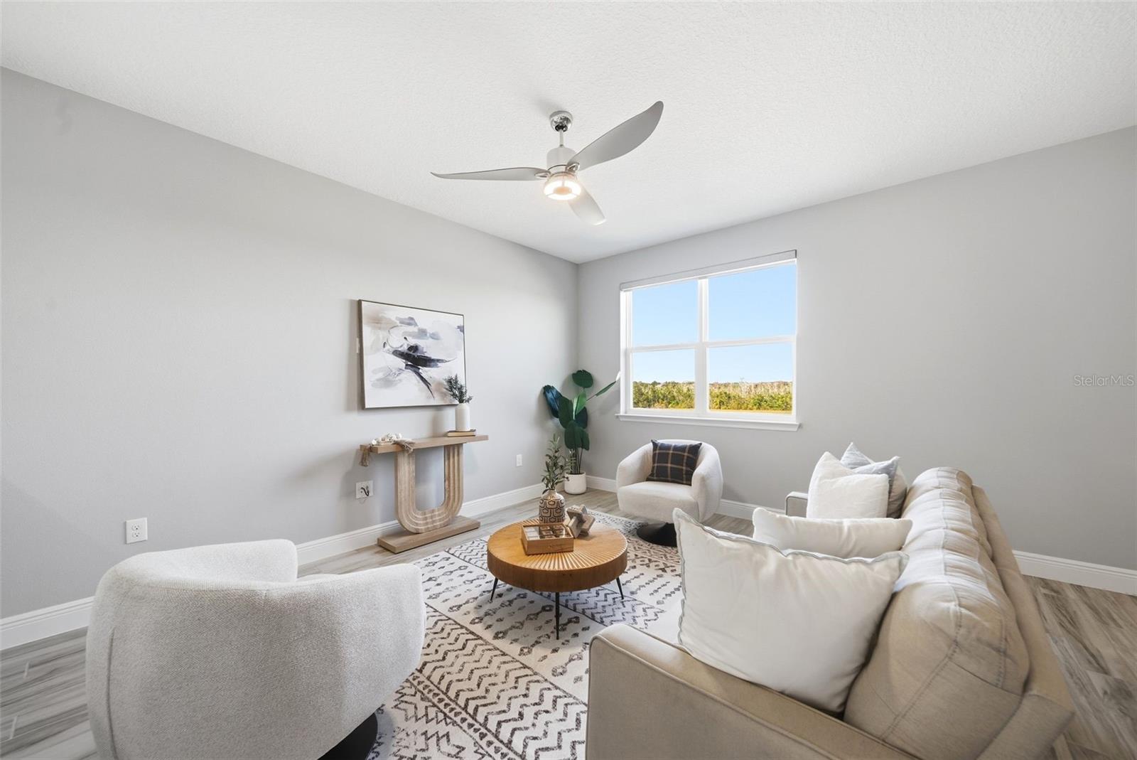 Image 31 of 47 For 15047 Sunstar Way