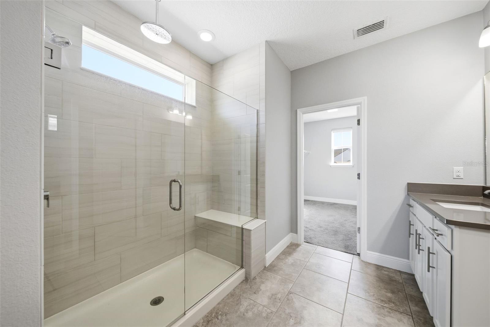 Image 37 of 47 For 15047 Sunstar Way