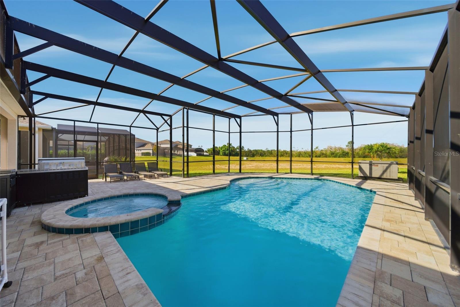 Image 5 of 47 For 15047 Sunstar Way