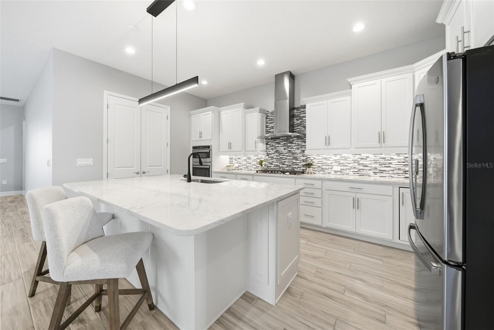 Image 9 of 47 For 15047 Sunstar Way