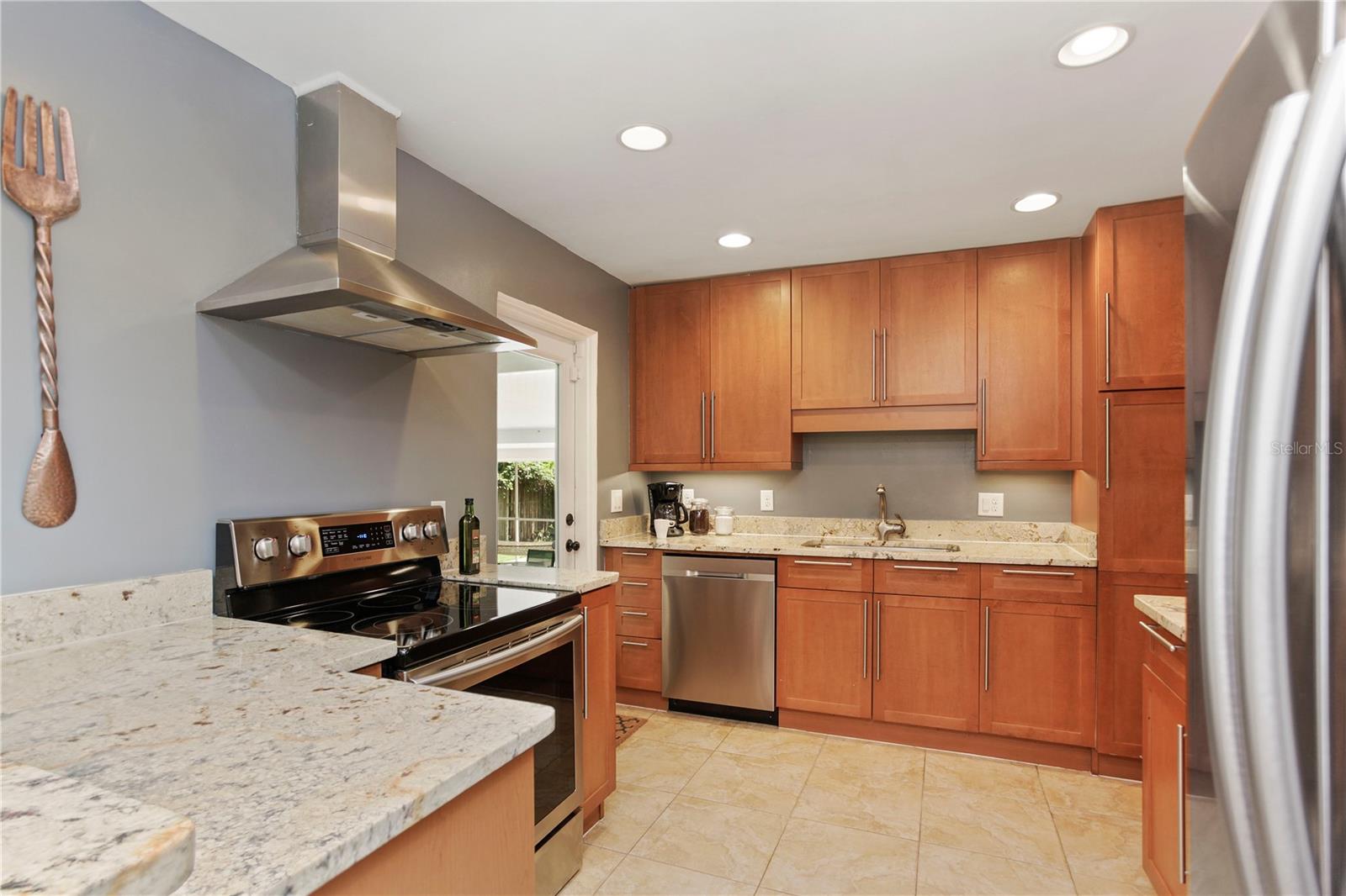 Image 10 of 57 For 2601 Bethaway Avenue