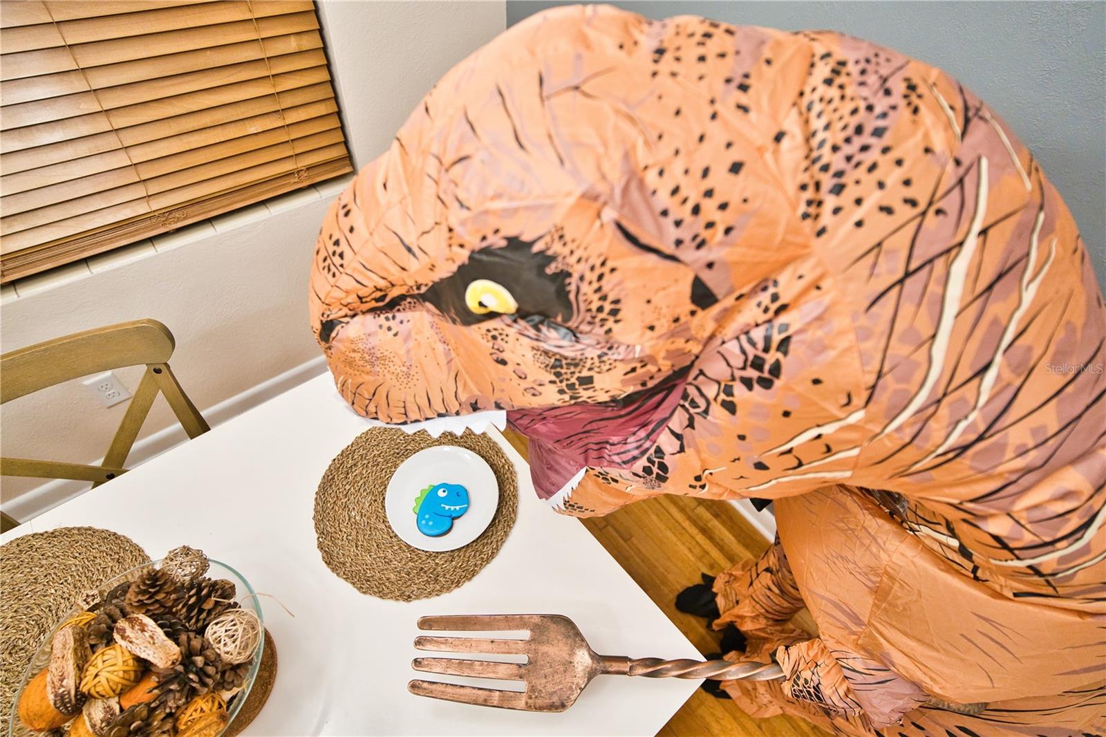 Image 12 of 57 For 2601 Bethaway Avenue