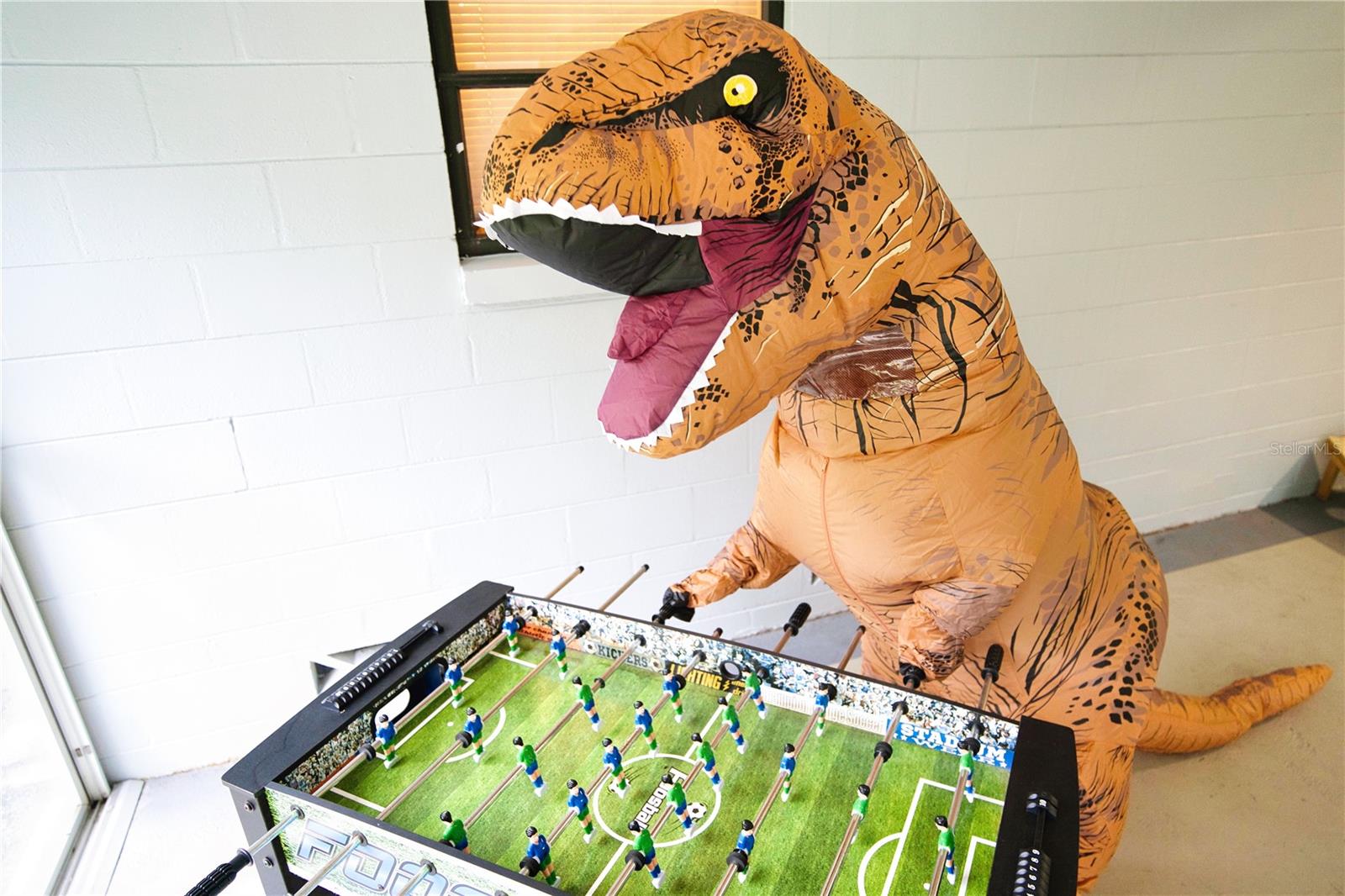 Image 40 of 57 For 2601 Bethaway Avenue