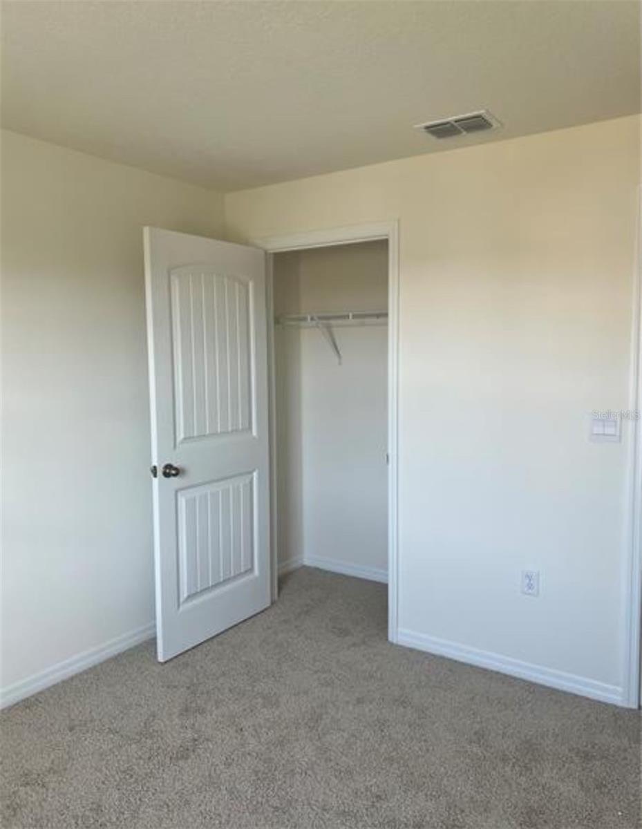 Image 16 of 37 For 13519 Sagestone Drive