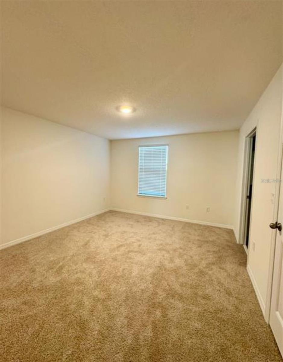 Image 22 of 37 For 13519 Sagestone Drive