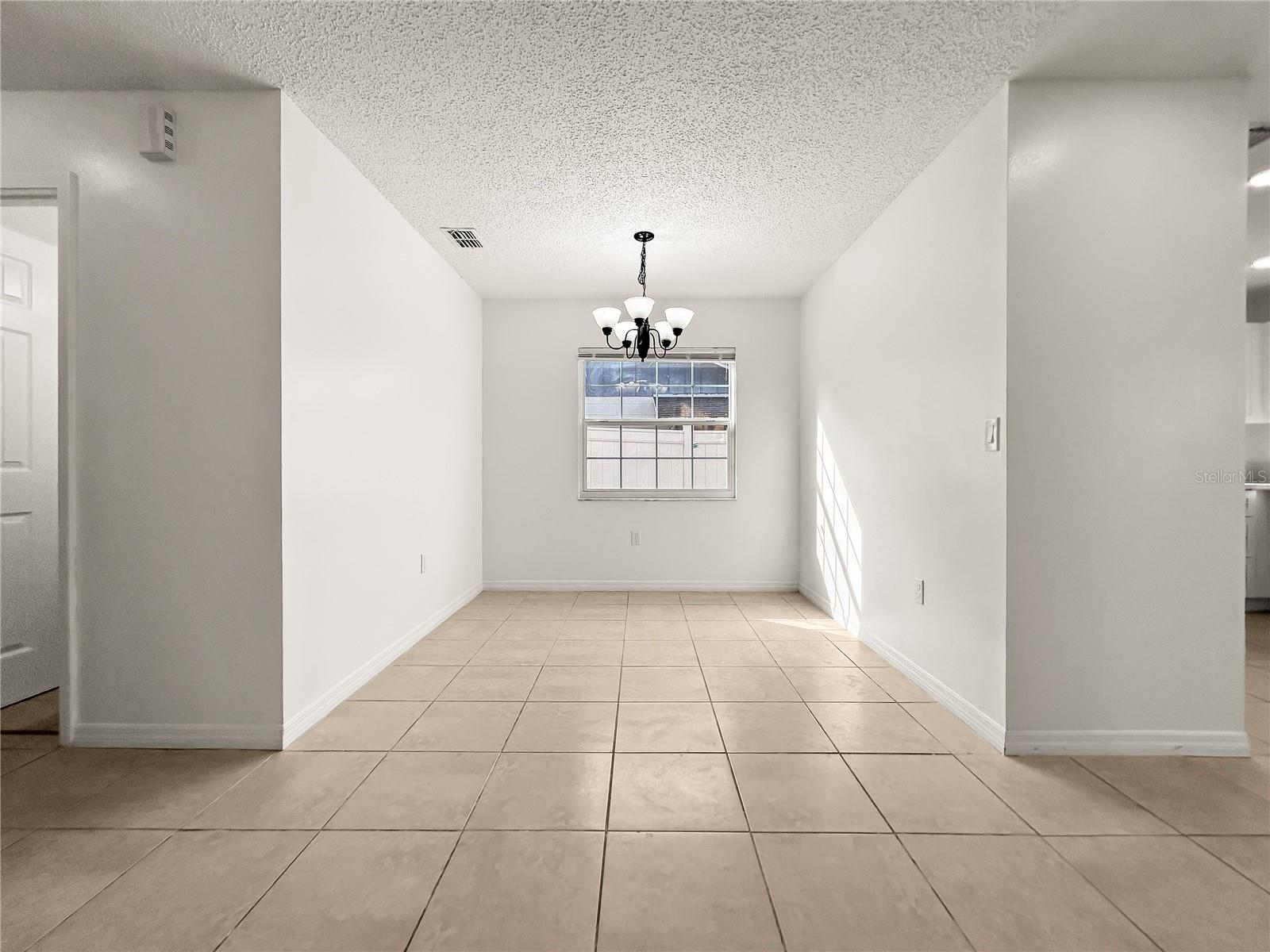 Image 14 of 25 For 1610 Harbor Way