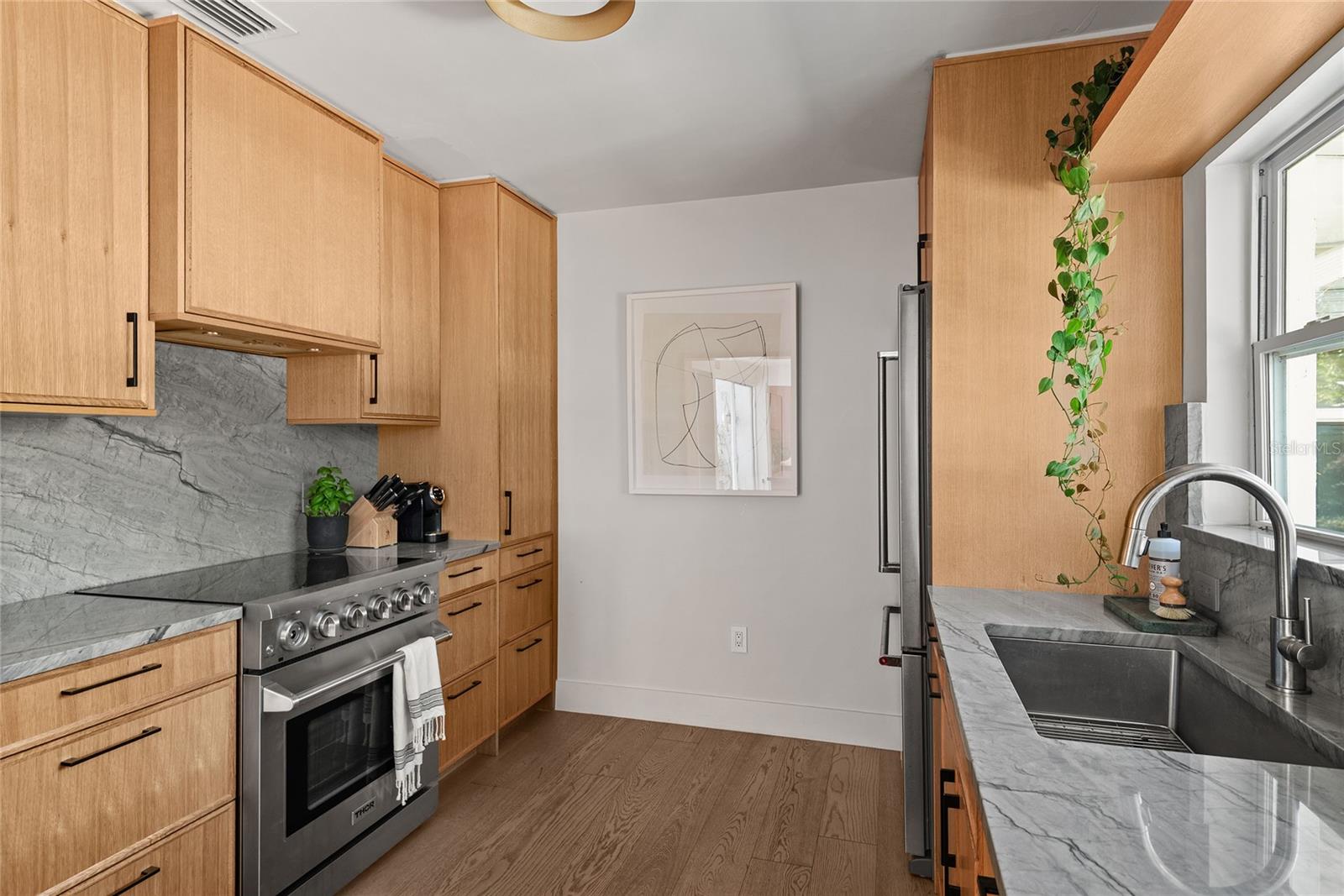 Image 16 of 43 For 825 Winter Park Street