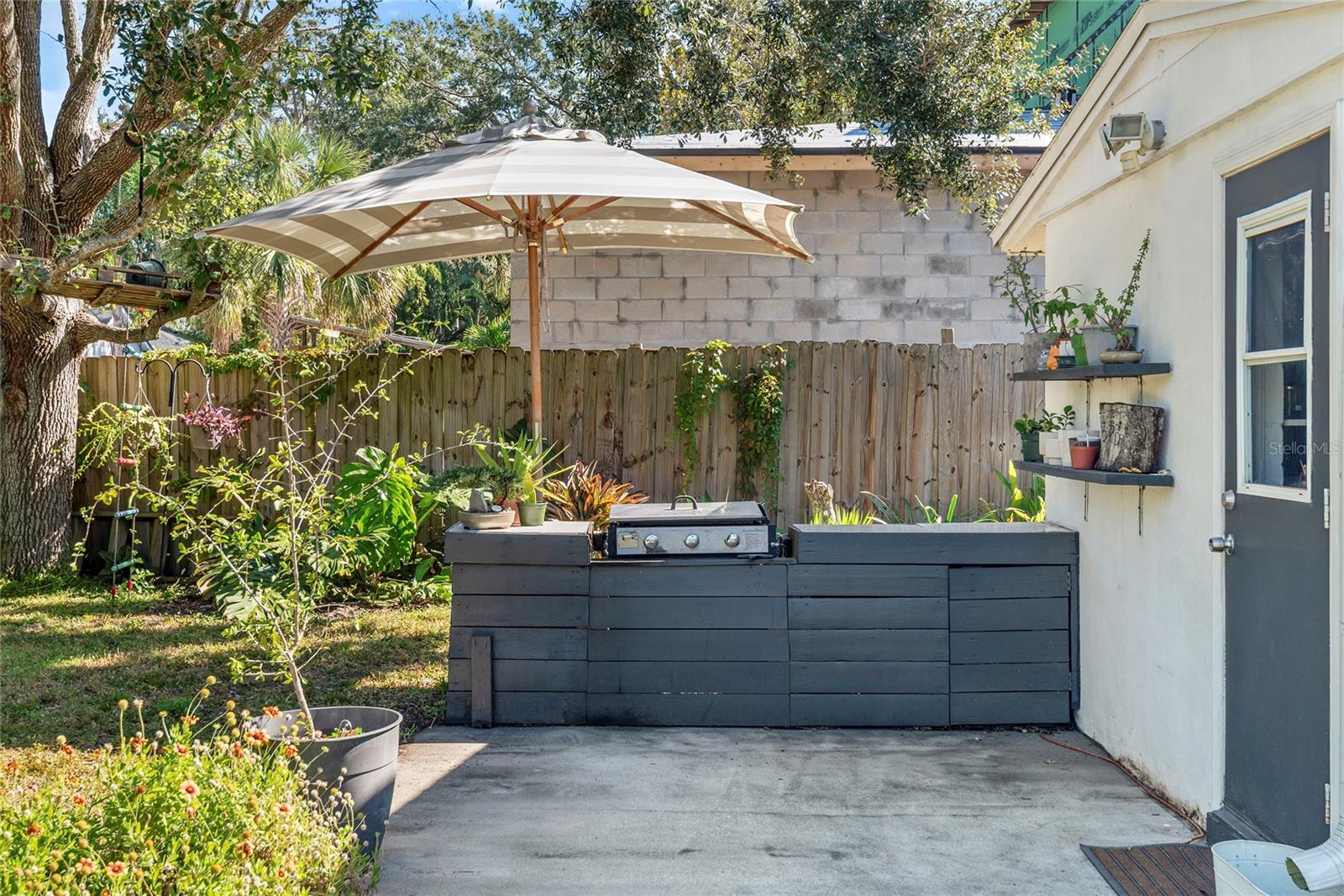 Image 35 of 43 For 825 Winter Park Street