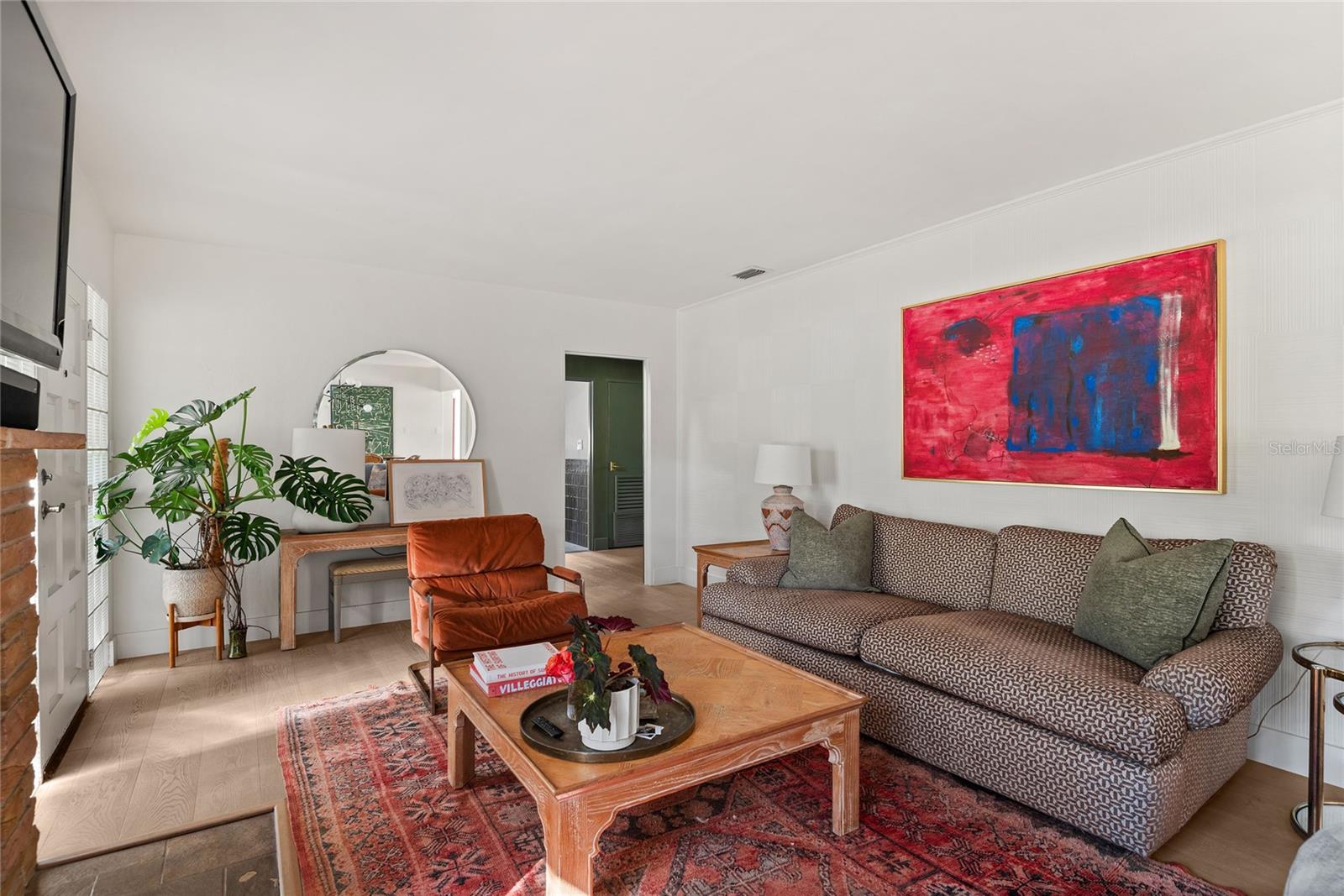 Image 5 of 43 For 825 Winter Park Street