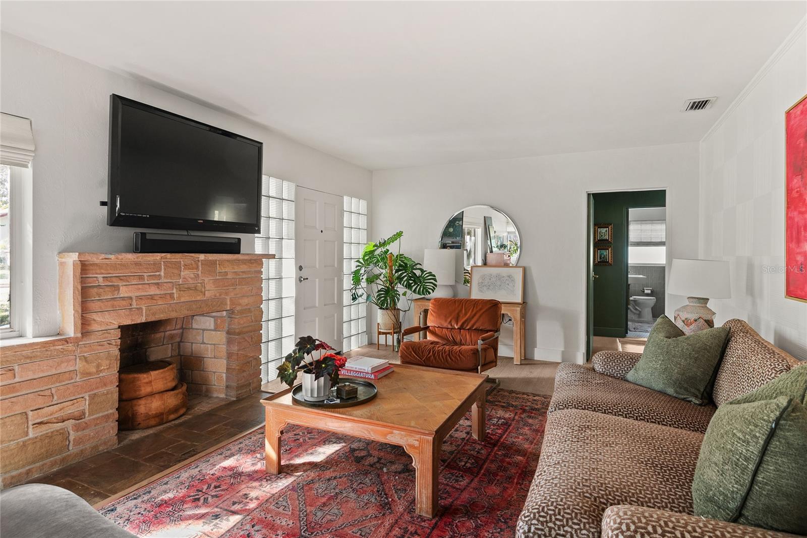 Image 8 of 43 For 825 Winter Park Street