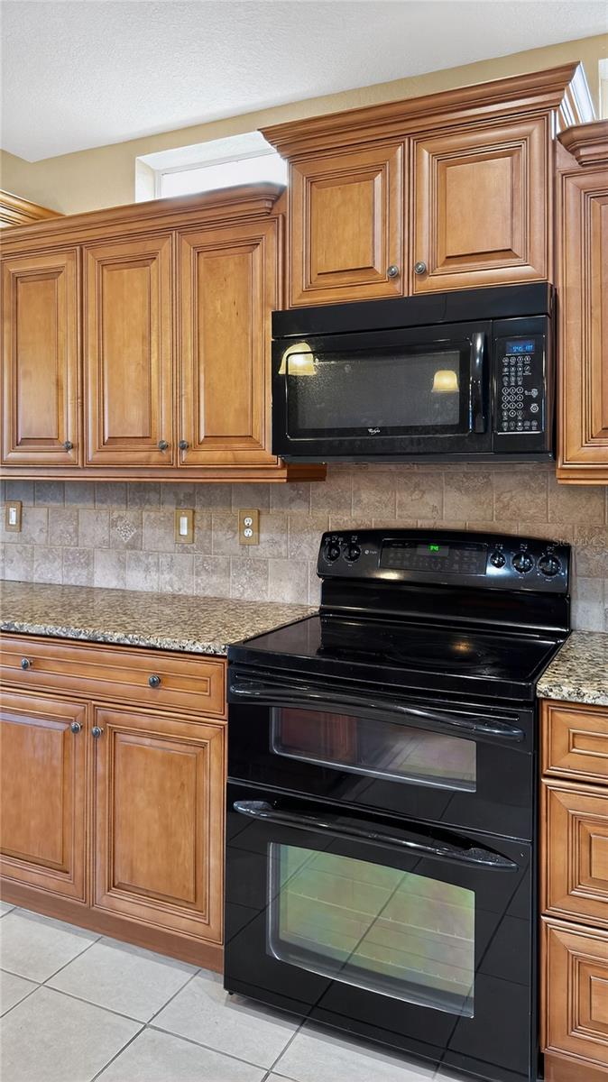 Image 17 of 41 For 3959 San Rocco Drive 412