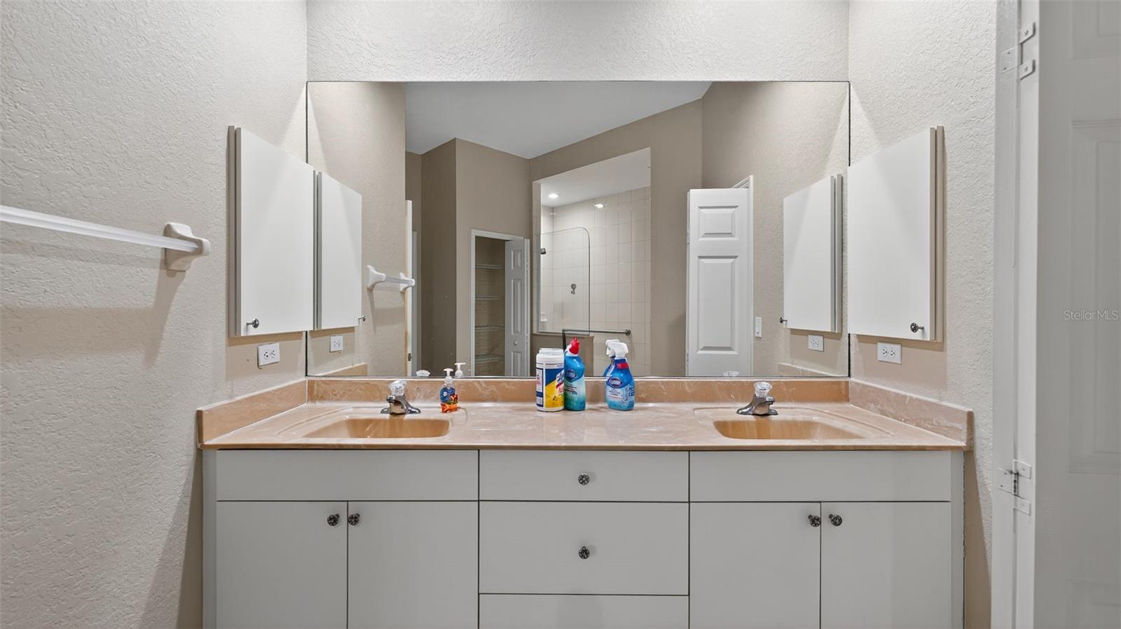 Image 27 of 41 For 3959 San Rocco Drive 412