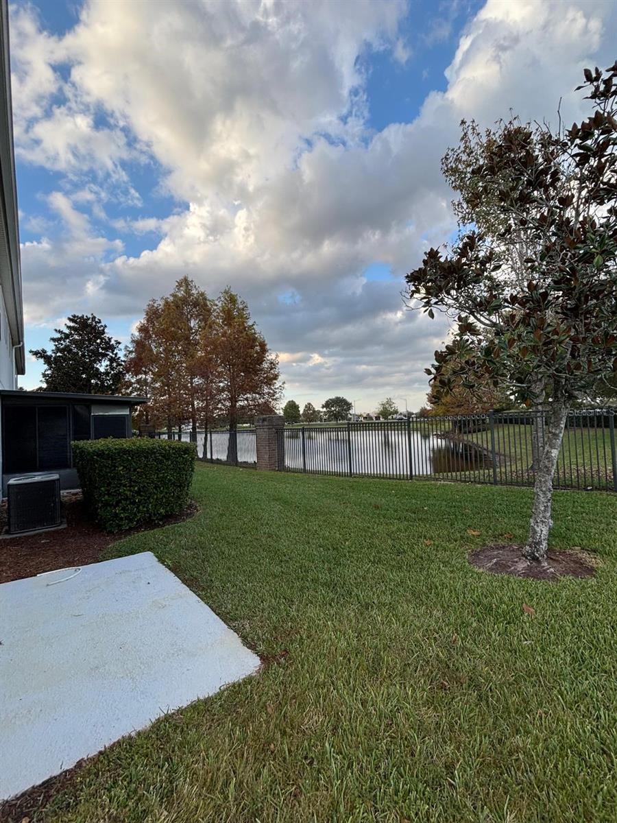 Image 12 of 44 For 1215 Shallcross Avenue