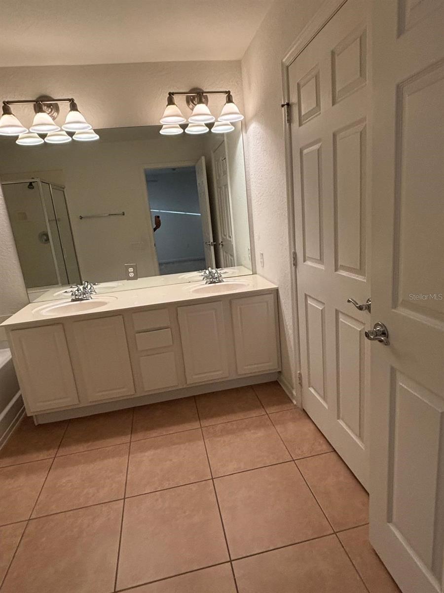 Image 34 of 44 For 1215 Shallcross Avenue