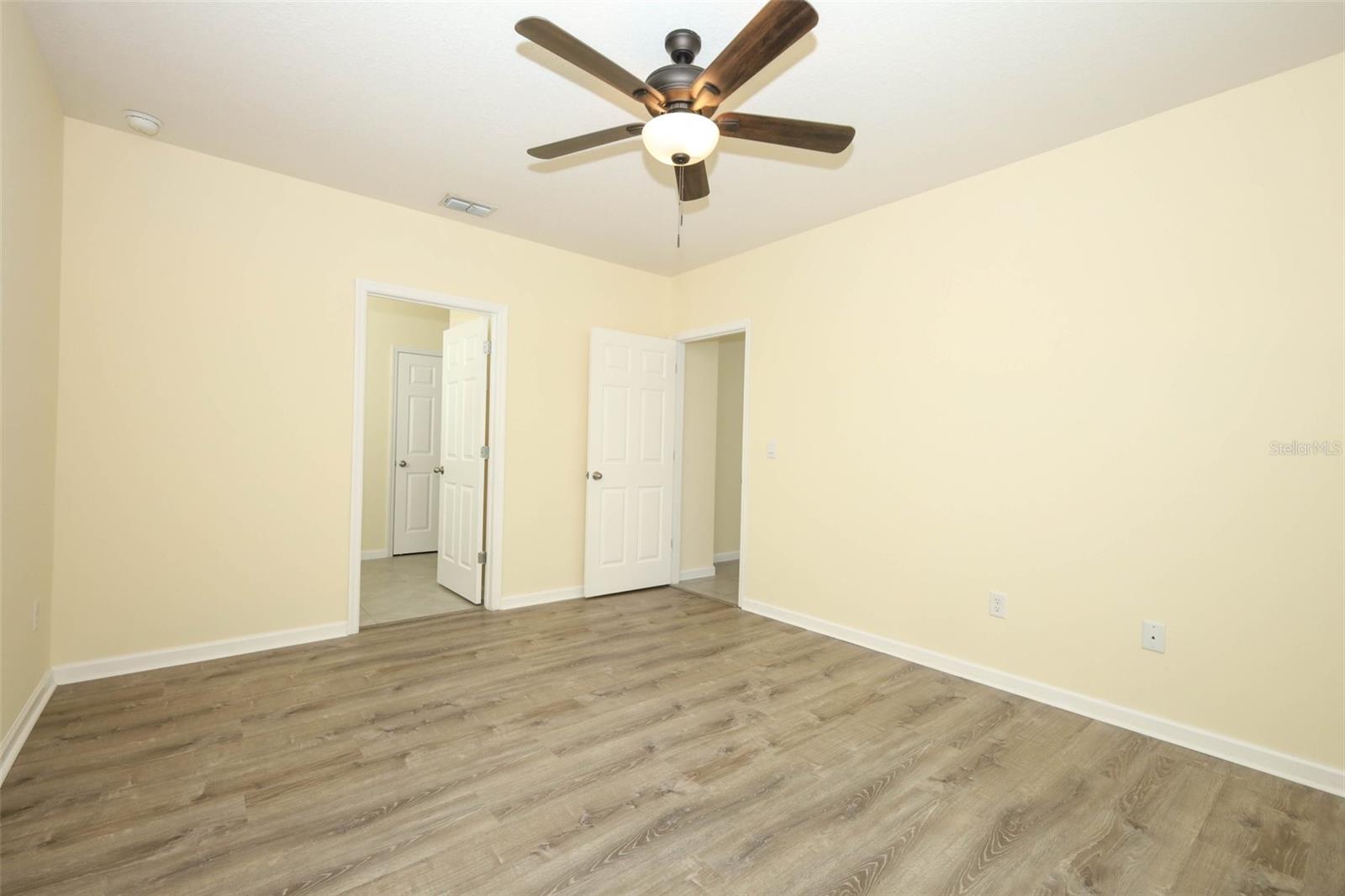 Image 18 of 43 For 4412 Talbot Boulevard